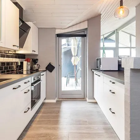 Holiday home Holiday Xli *